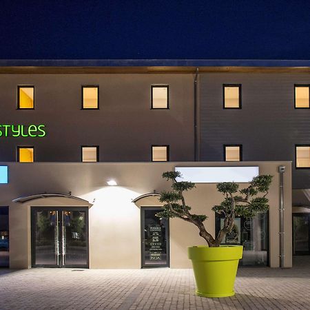 Ibis Styles Villeneuve Sur Lot Exterior photo